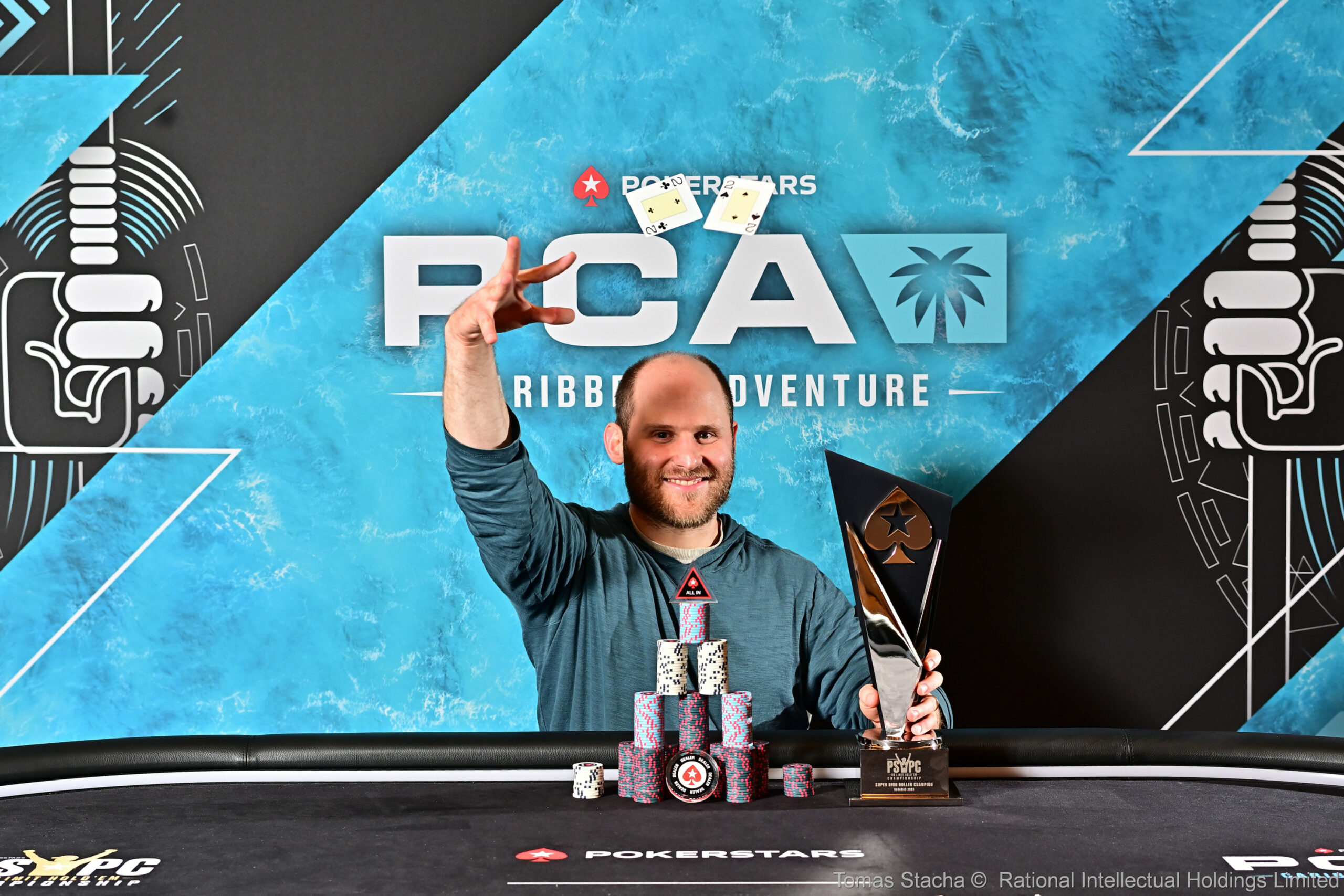 Sam Greenwood Scores Big in $250,000 PCA Super High Roller ($3,276,760)