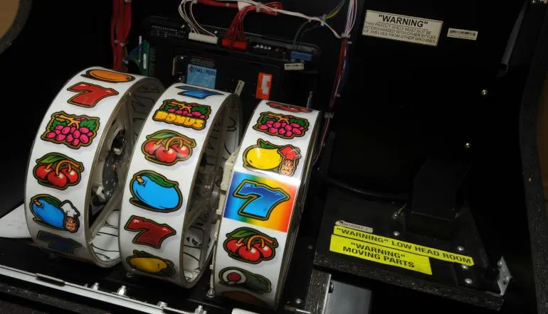 The Inner Workings of Your Favorite Slot Machine